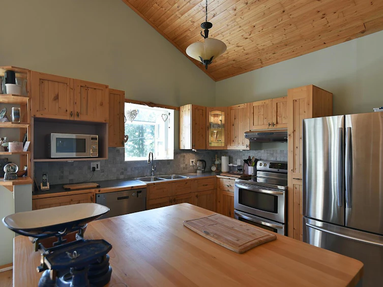 6508 Lynnwood Court, Sechelt, BC, V7Z 0S9 - 7