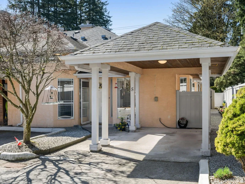 5 - 11950 Laity Street, Maple Ridge BC V2X 5A6