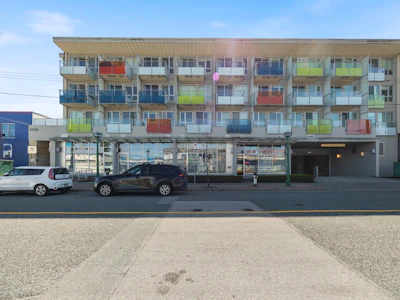 311-5388 Grimmer Street - 2