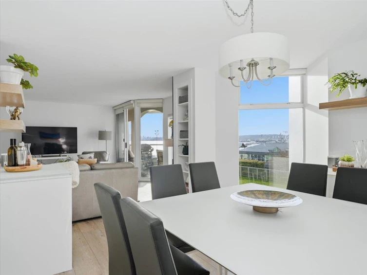 209-168 Chadwick Court, North Vancouver, BC, V7M 3L4 - 8