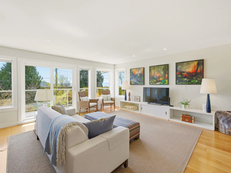 1181 Keith Road, West Vancouver, BC, V7T 1M7 - 5