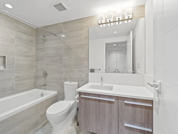 904-1210 E 27th Street, North Vancouver, BC, V5J 0C5 - 16