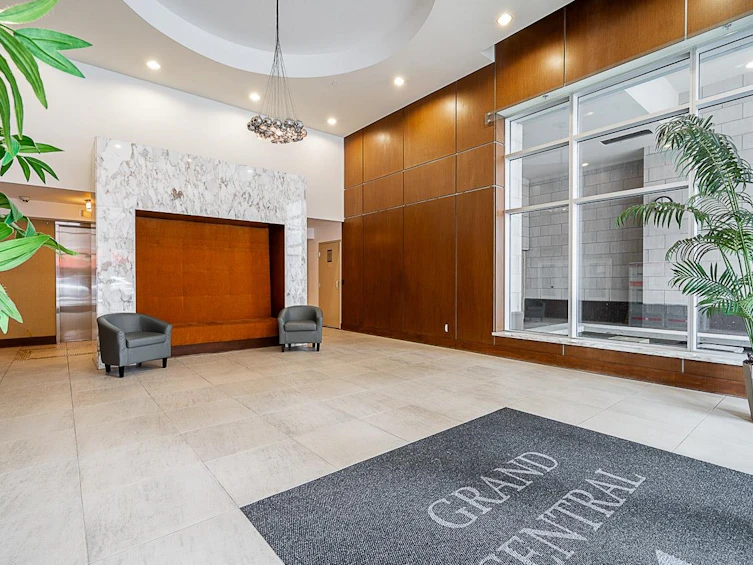 606-2978 Glen Drive, Coquitlam, BC, V3B 0C3 - 5