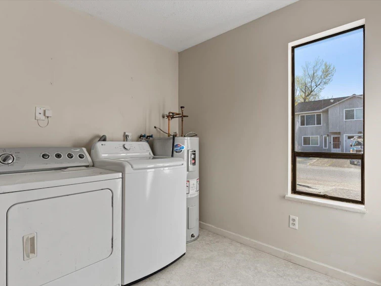 8547 Mccutcheon Avenue, Chilliwack, BC, V2P 7L3 - 4