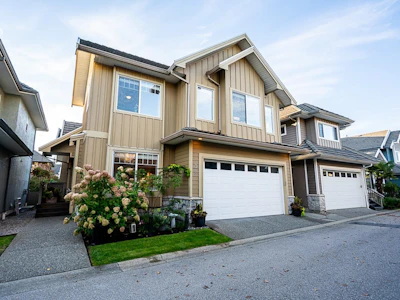 35-3363 Rosemary Heights Crescent - 2