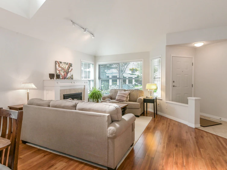 18-16995 64 Avenue, Surrey, BC, V3S 0V9 - 4