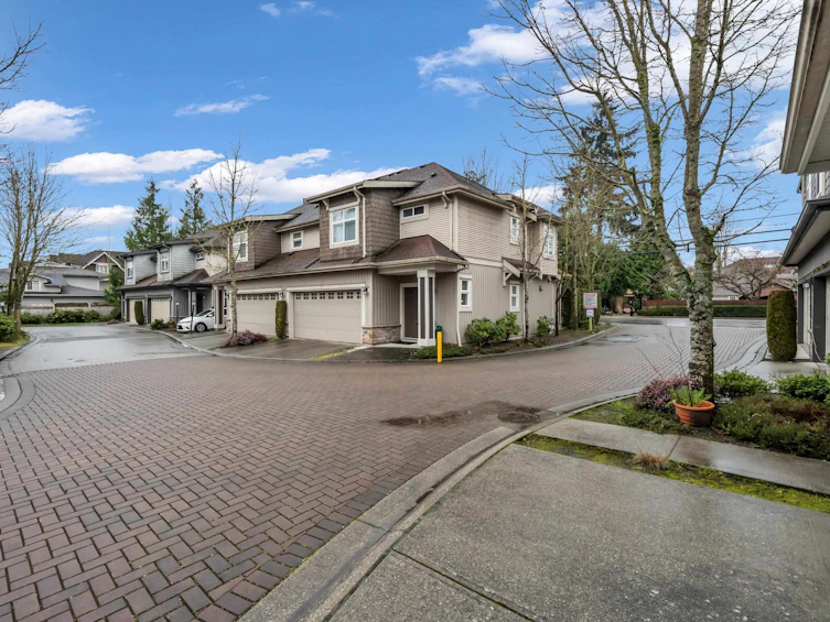16-8600 No. 3 Road, Richmond, BC, V6Y 2E8 - 32