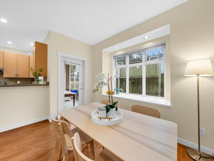 16-8600 No. 3 Road, Richmond, BC, V6Y 2E8 - 9