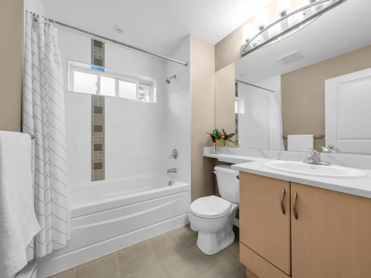 16-8600 No. 3 Road, Richmond, BC, V6Y 2E8 - 21