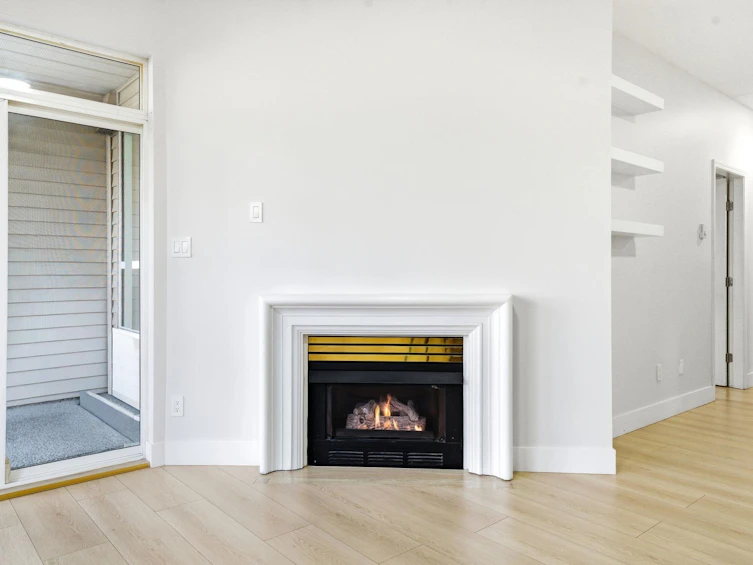 110-8139 121a Street, Surrey, BC, V3W 0Z2 - 6