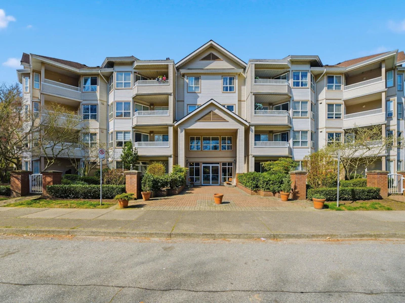 110 - 8139 121a Street, Surrey BC V3W 0Z2
