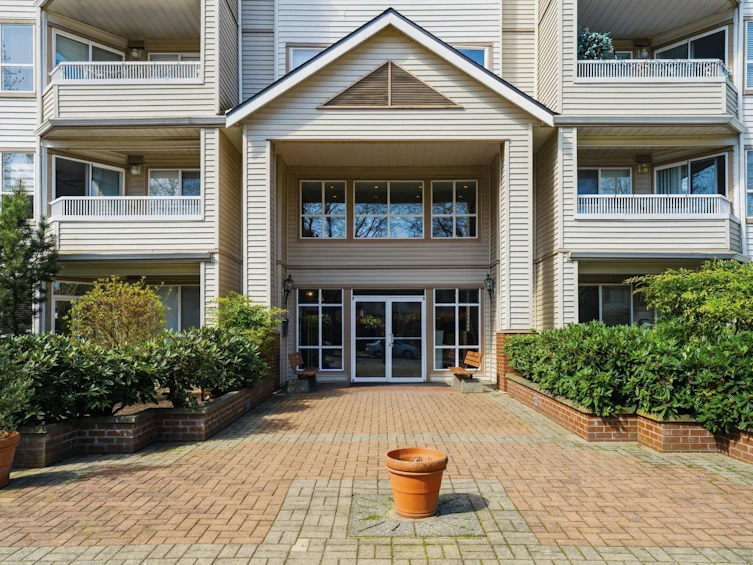 110-8139 121a Street, Surrey, BC, V3W 0Z2 - 37