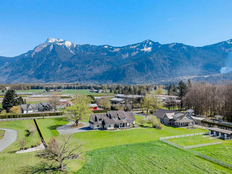 10717 Mcgrath Road, Chilliwack, BC, V0X 1X2 - 40