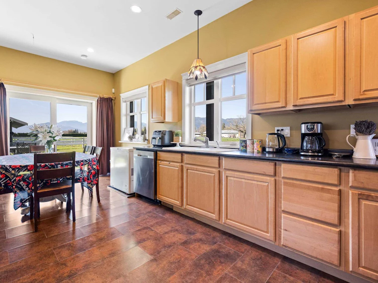 10717 Mcgrath Road, Chilliwack, BC, V0X 1X2 - 30