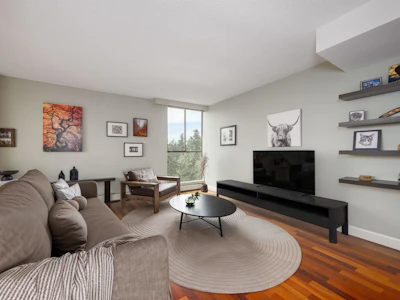 1506-6689 Willingdon Avenue - 2