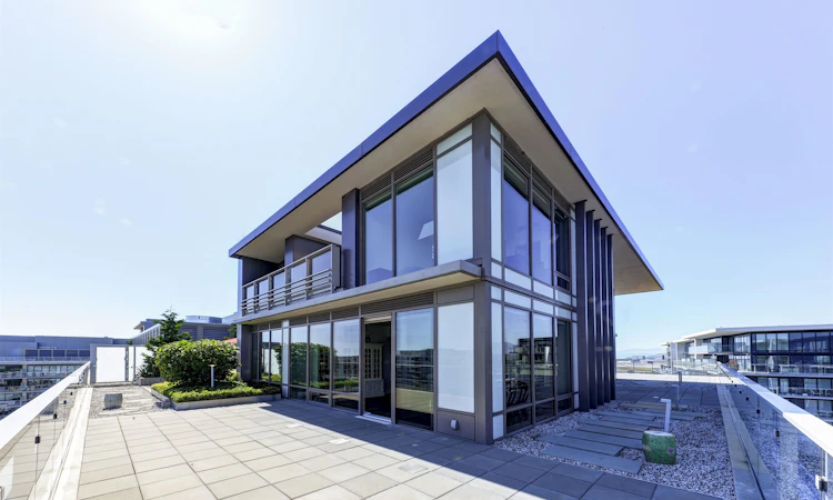 1205-6688 Pearson Way