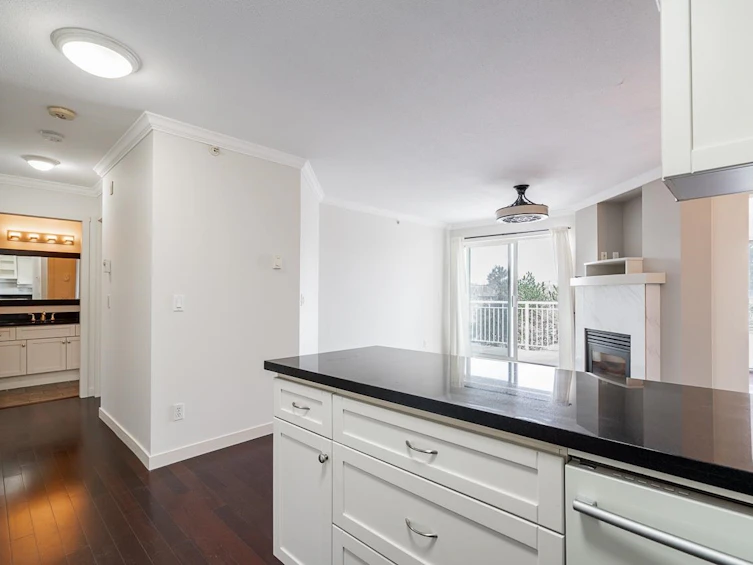 307-19750 64 Avenue, Langley, BC, V2Y 2T1 - 12