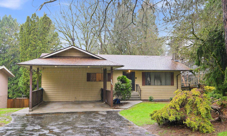 8285 Burnlake Drive