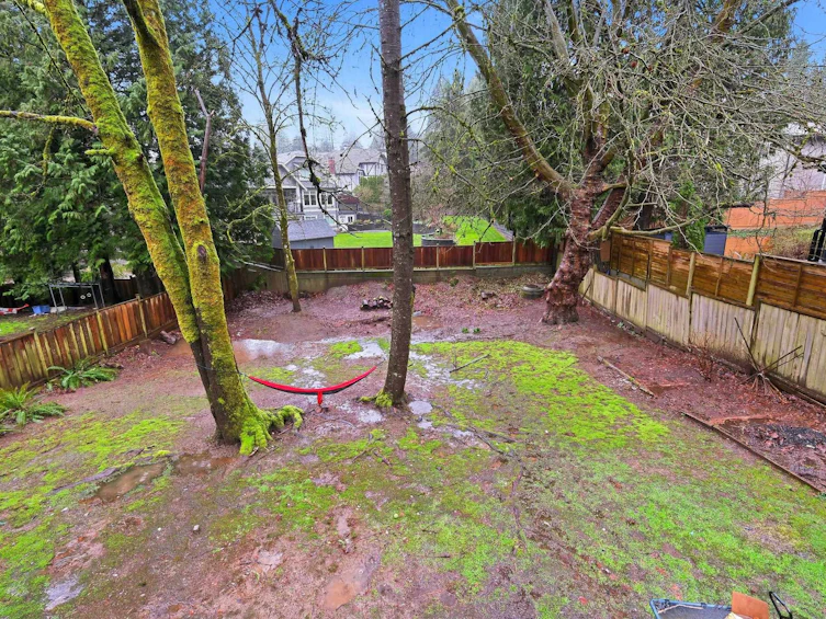 8285 Burnlake Drive, Burnaby, BC, V5A 3L1 - 23
