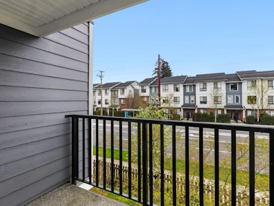 9-7167 116 Street - 5