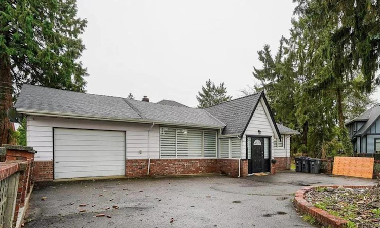 13960 Brentwood Crescent