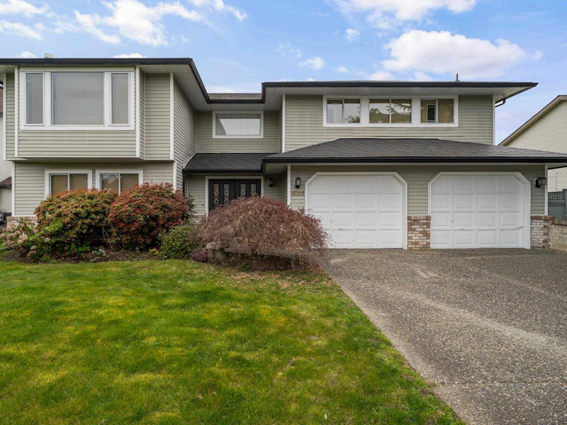 16109 80a Avenue, Surrey BC V4N 0J8