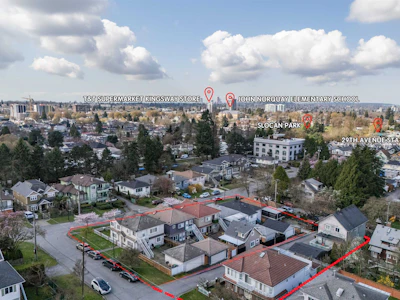 4595 Picton Street - 4