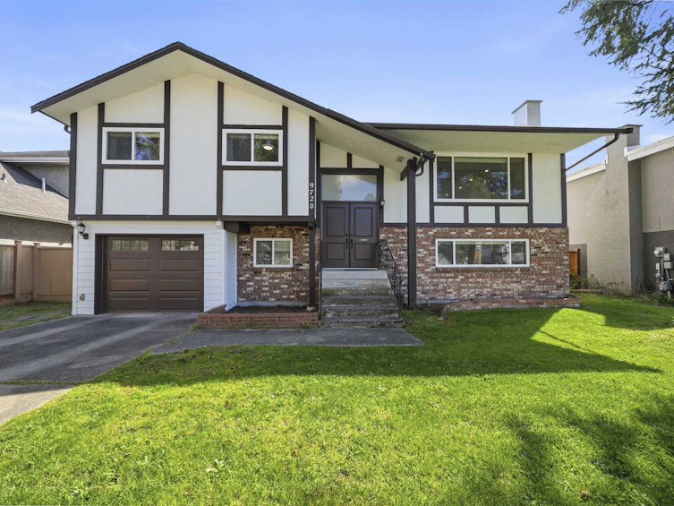 9720 Seagrave Road, Richmond, BC, V7A 3X8 - 2