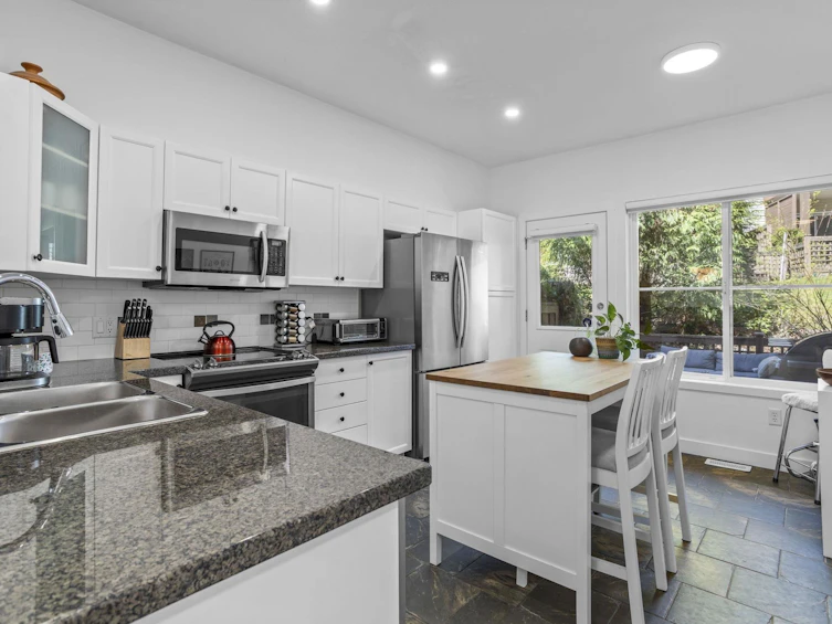 103-2000 Panorama Drive, Port Moody, BC, V3H 5J5 - 10