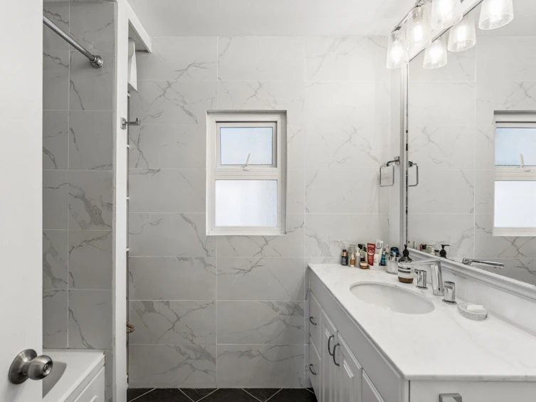 2486 Eton Street, Vancouver, BC, V5K 1J5 - 15
