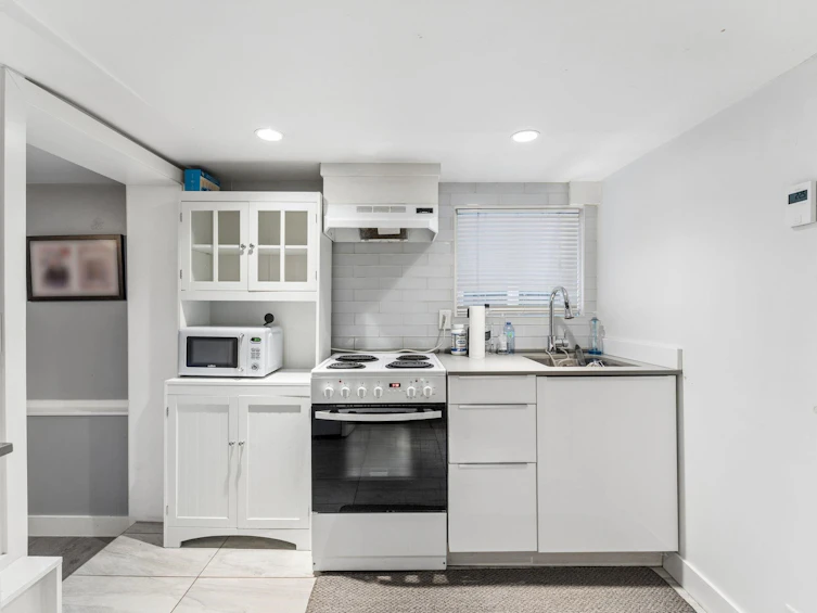 2486 Eton Street, Vancouver, BC, V5K 1J5 - 29
