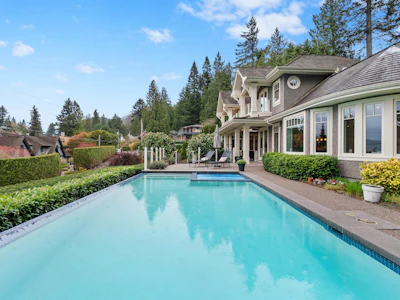 6105 Gleneagles Drive - 2