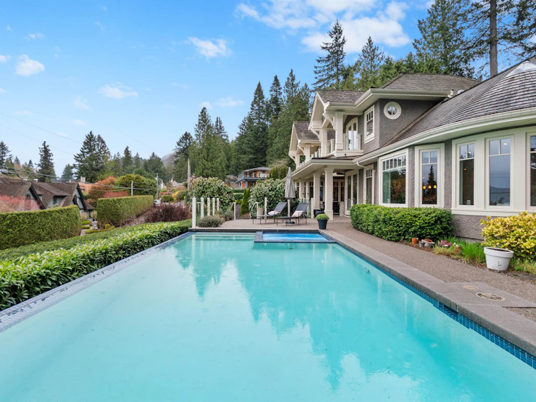 6105 Gleneagles Drive, West Vancouver, BC, V7W 1W1 - 2