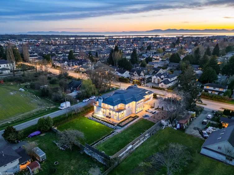 6079 Monteith Road, Richmond, BC, V7E 2G6 - 40