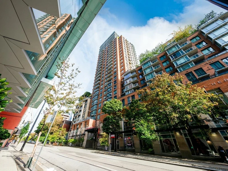 2601 - 788 Richards Street, Vancouver BC V6B 0C7