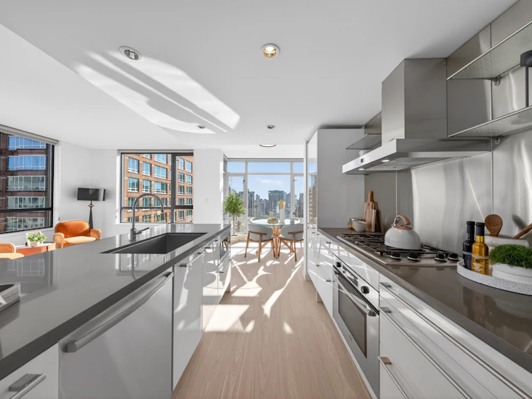 2601-788 Richards Street, Vancouver, BC, V6B 0C7 - 10