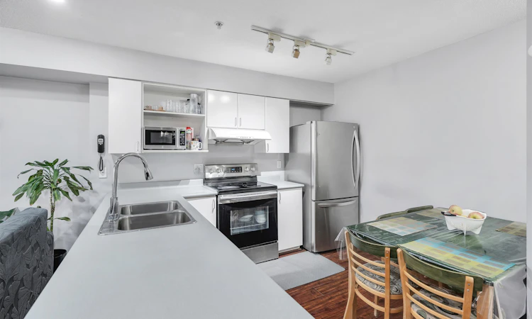 302-12130 80 Avenue