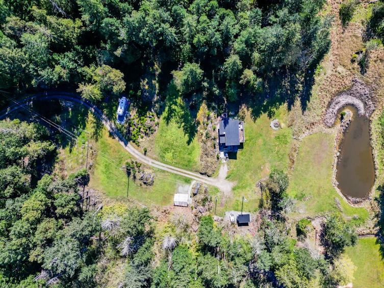 5582 Hooson Road, Pender Island, BC, V0N 2M1 - 39