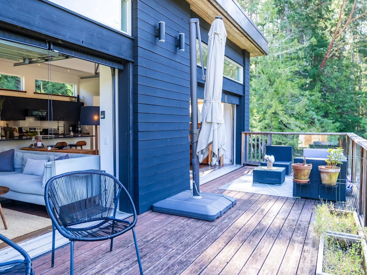 5582 Hooson Road, Pender Island, BC, V0N 2M1 - 25