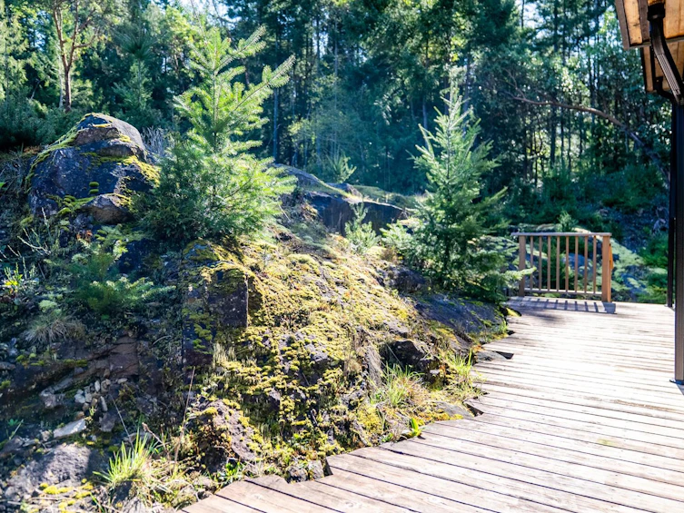 5582 Hooson Road, Pender Island, BC, V0N 2M1 - 36