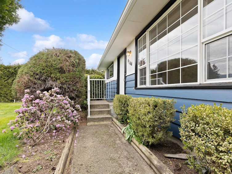 9144 Holly Street, Chilliwack, BC, V2P 6A7 - 9