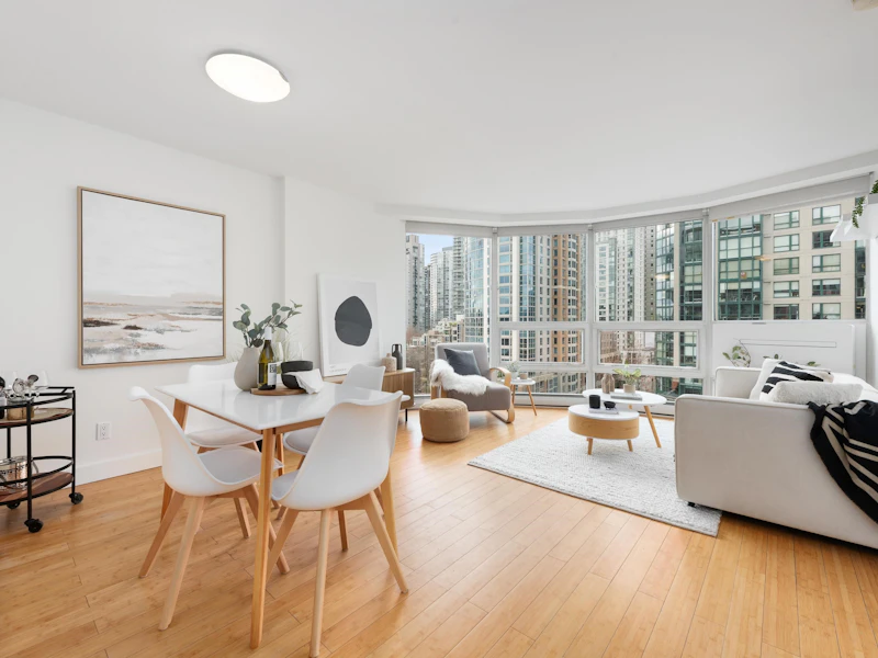 11D - 199 Drake Street, Vancouver BC V6Z 2T9