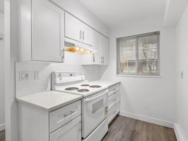 85-1561 Booth Avenue, Coquitlam, BC, V3K 6Z9 - 11