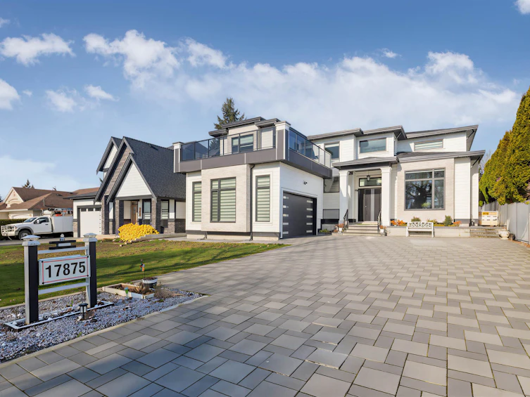 17875 59a Avenue, Surrey, BC, V3S 1R2 - 2