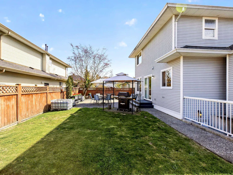 18755 65 Avenue, Surrey, BC, V3S 8V2 - 33