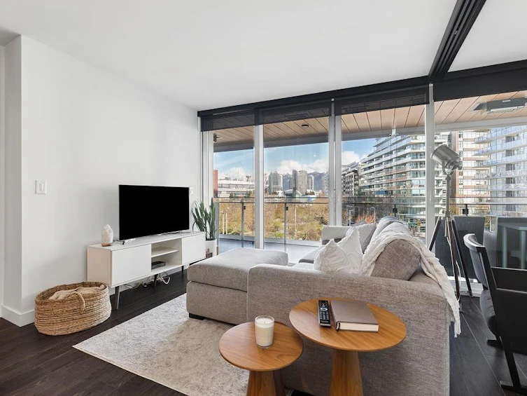 507-1768 Cook Street, Vancouver, BC, V5Y 0N3 - 2