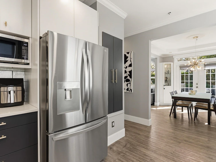 2855 W 16th Avenue, Vancouver, BC, V6K 3C5 - 8