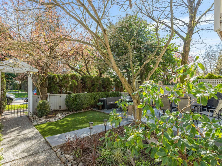 2855 W 16th Avenue, Vancouver, BC, V6K 3C5 - 24