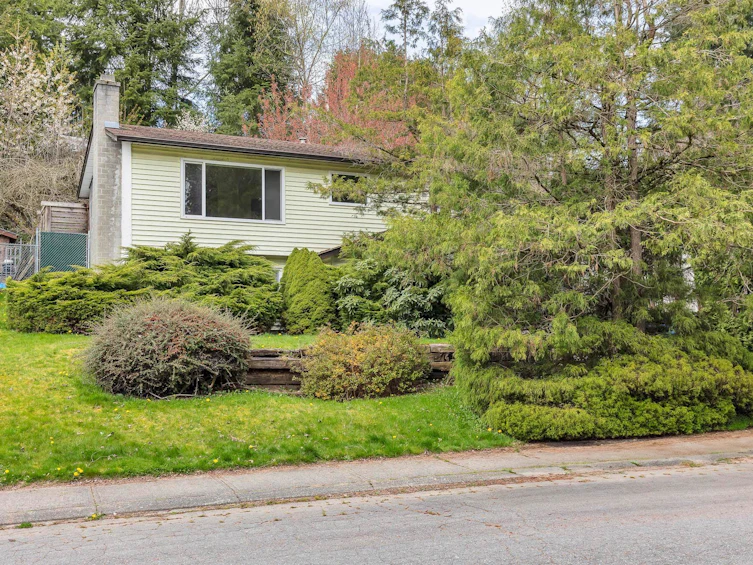 35109 Skeena Avenue, Abbotsford, BC, V2S 6B7 - 8