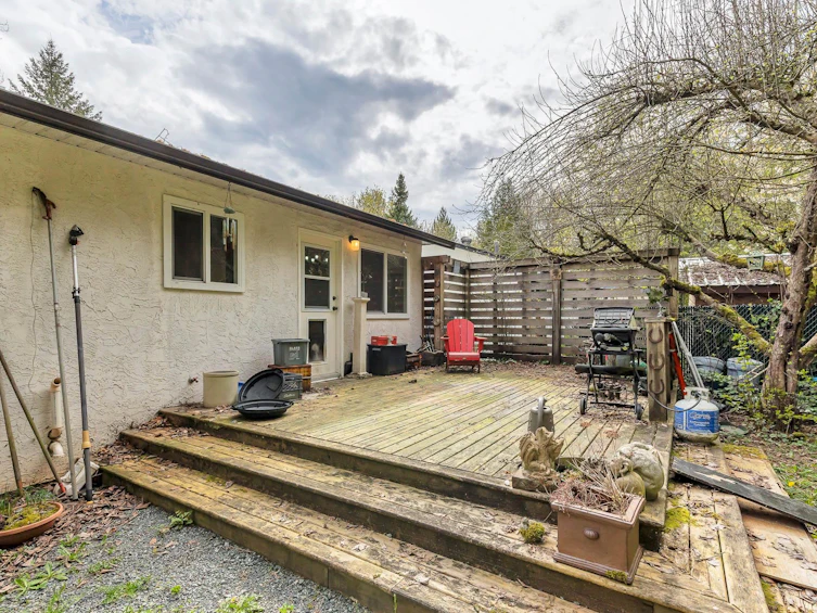 35109 Skeena Avenue, Abbotsford, BC, V2S 6B7 - 35